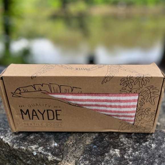 New Mayde Home Travel Bath 'Beach towel’ NWT 100% Natural cotton lightweight - Picture 1 of 4